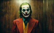 Recenze: Joker - Joaquin Phoenix září v příběhu o zrození sociopata | Fandíme filmu