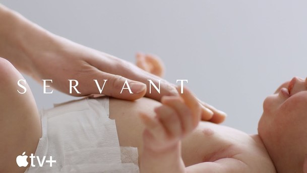 Servant: Nový teaser odhalil datum premiéry psychologického thrilleru od M. Night Shyamalana | Fandíme serialům
