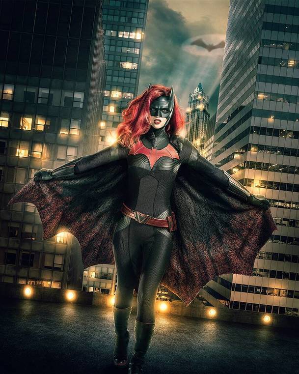 Batwoman je terčem umělého snižování hodnocení | Fandíme serialům