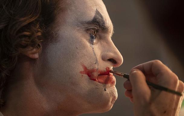 Box Office: Joker těsně pod stovkou | Fandíme filmu