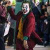 Box Office speciál: Phillipsův Joker s tváří Joaquina Phoenixe mohutně boduje v pokladnách amerických kin | Fandíme filmu