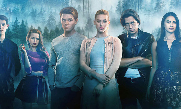 Riverdale 4: Archie se vyrovnává se smrtí svého otce v dvouminutovém traileru | Fandíme seriálům