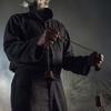 Halloween Kills: Pomlácená Jamie Lee Curtis na první fotce z natáčení | Fandíme filmu