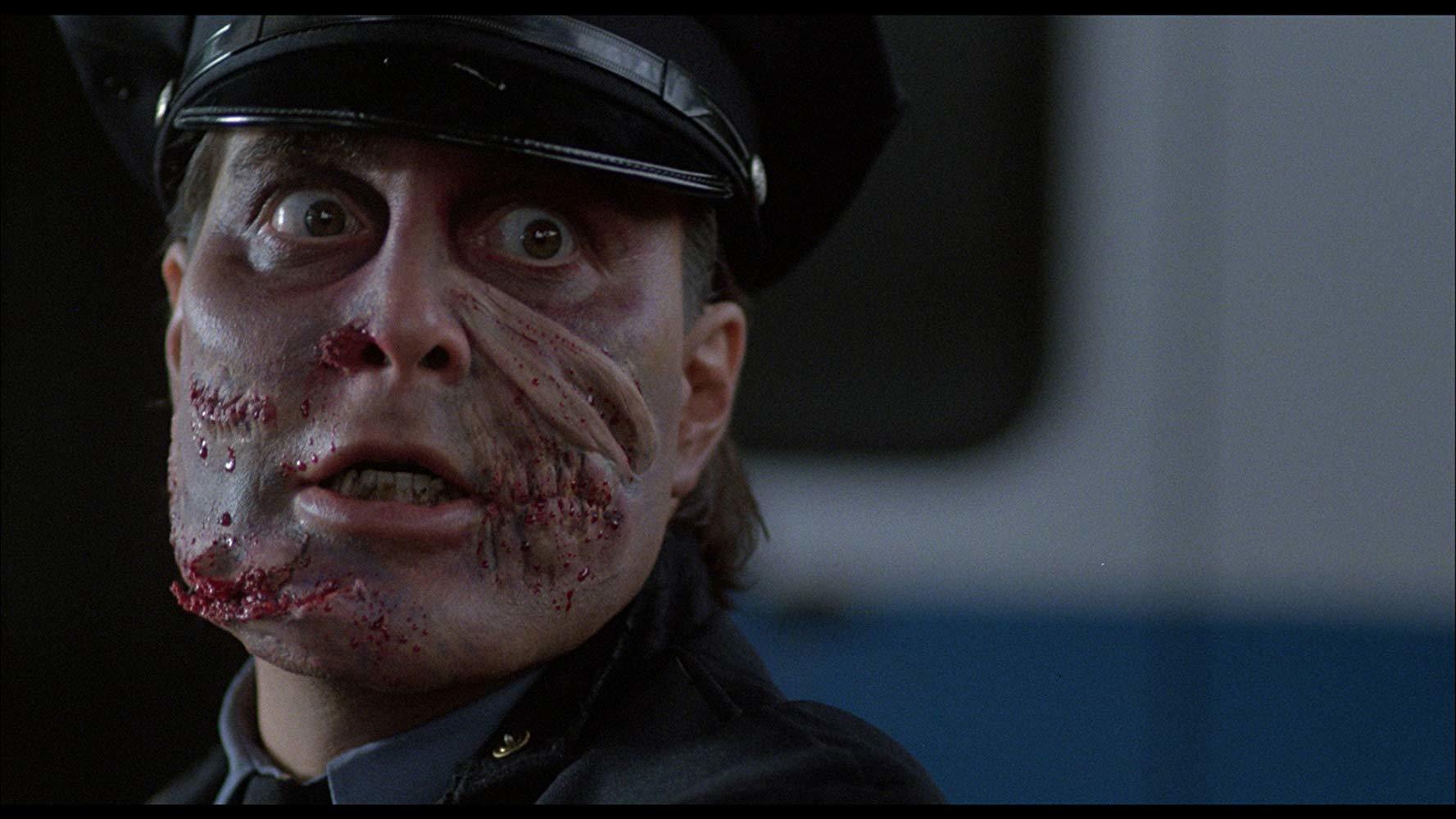 Maniac Cop: Filmová série se dočká televizní verze od režiséra Drive a Neon Demon | Fandíme filmu