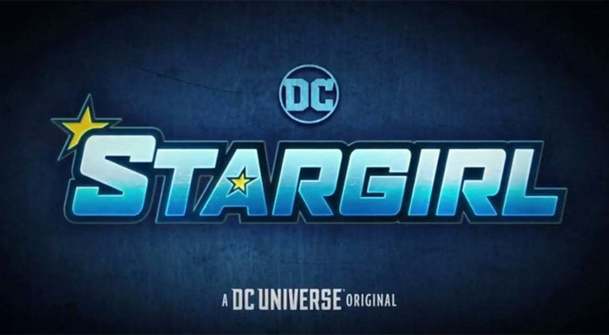 Stargirl: Trailer představuje superhrdinku ze střední, členku Justice Society of America | Fandíme serialům