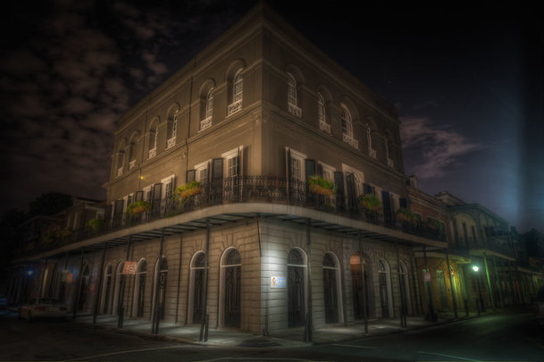 LaLaurie Mansion: Výlet do skutečného domu hrůzy chystají scenáristé Conjuringu | Fandíme filmu