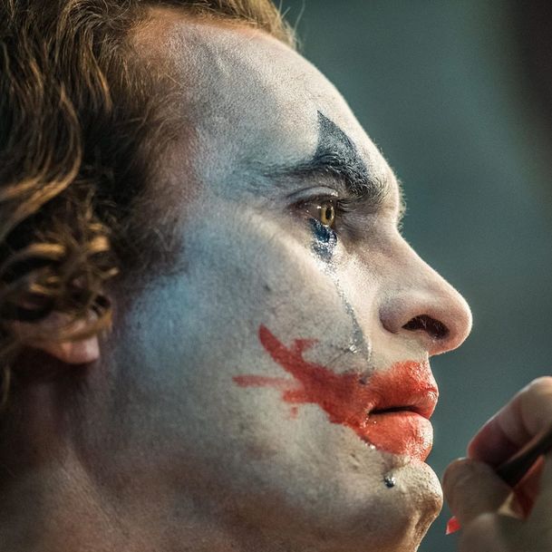 Joker vyhrál cenu za kameru a byl nominovaný za masky | Fandíme filmu