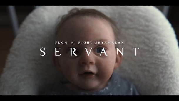 Servant: Podívejte se na plnohodnotný trailer k Shyamalonovu thrilleru | Fandíme serialům