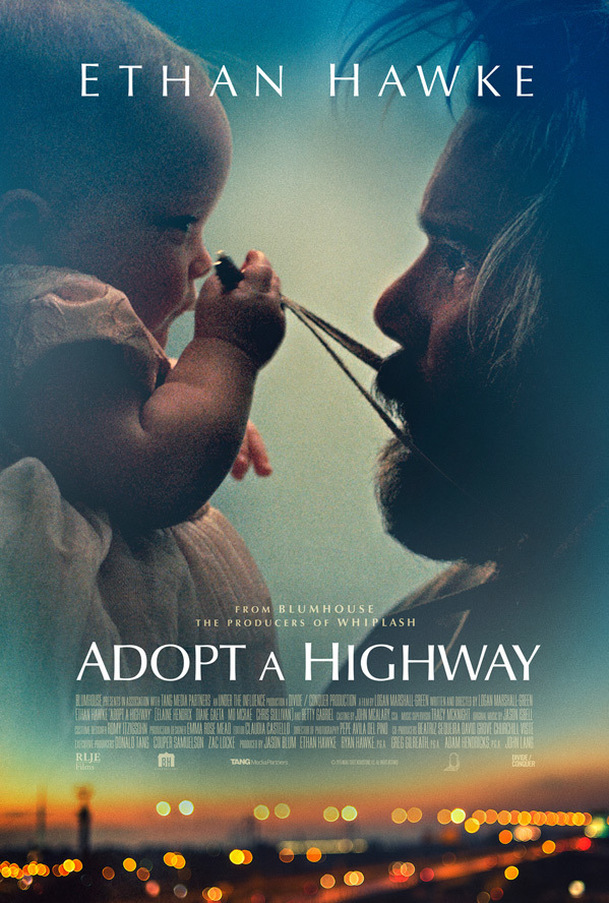 Adopt a Highway: Ethan Hawke coby bývalý vězeň najde v popelnici opuštěné miminko | Fandíme filmu