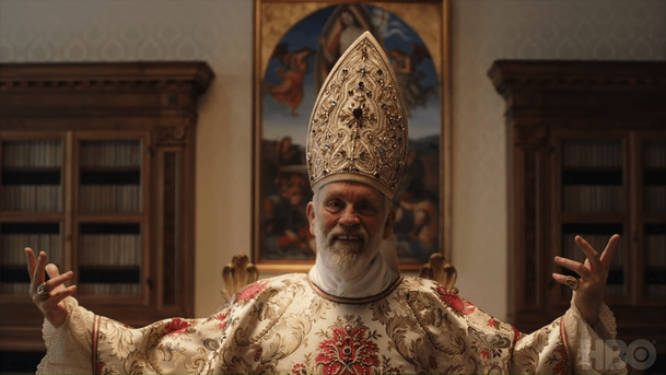 The New Pope: Nový teaser blíže představuje nového papeže s tváří Johna Malkoviche | Fandíme serialům