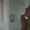 Neviditelný muž: První trailer láká na mrazivě paranoidní horor | Fandíme filmu