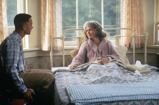 Forrest Gump: Tom Hanks musel zaplatit natáčení legendární scény ze své kapsy | Fandíme filmu