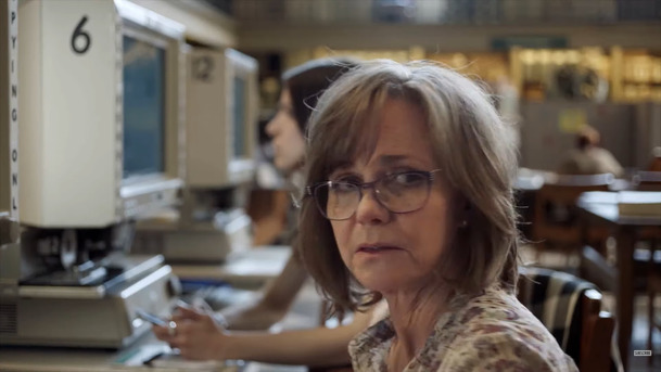 Dispatches From Elsewhere: Teaser na mysteriózní antologii od Jasona Segela | Fandíme serialům