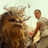 Star Wars: J.J. Abrams hájí svoje chyby a komentuje kritiku od George Lucase | Fandíme filmu