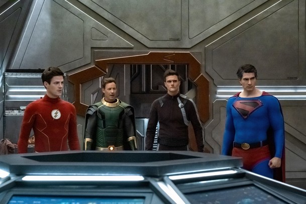 Crisis on Infinite Earths: Trailer slibuje, že na hrdiny čeká největší bitva jejich životů | Fandíme serialům