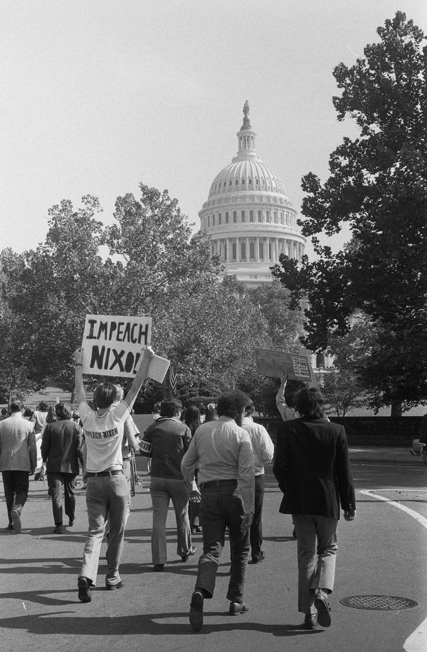 The White House Plumbers: Woody Harrelson a Justin Theroux v minisérii o aféře Watergate | Fandíme serialům