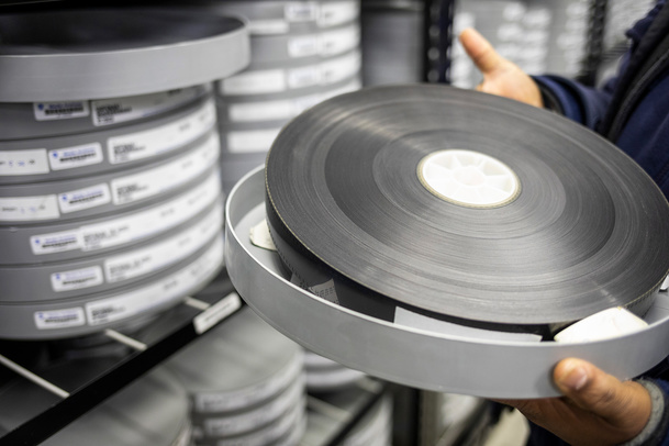 Superman se stal průkopníkem v archivování filmů na futuristických discích ze skla | Fandíme filmu