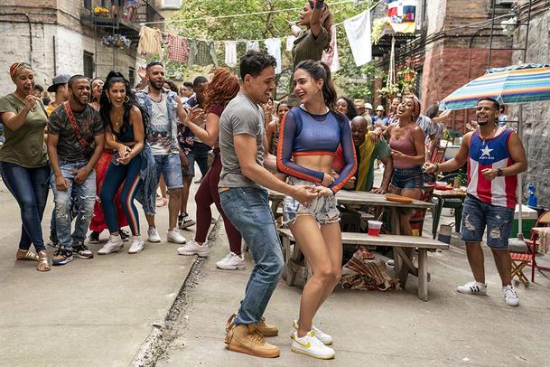 In The Heights: Miláček hudební scény Lin-Manuel Miranda složil hudbu nového muzikálu | Fandíme filmu