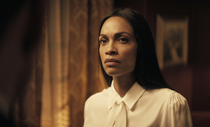 Briarpatch: Trailer na seriál s Rosario Dawson odhalil datum premiéry | Fandíme seriálům