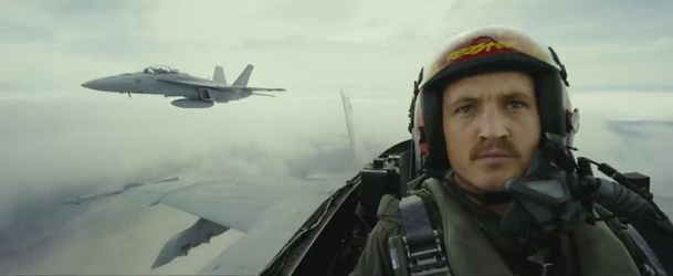 Top Gun: Maverick - Tom Cruise předvádí v novém traileru stejně dobré triky se stíhačkou jako zamlada | Fandíme filmu