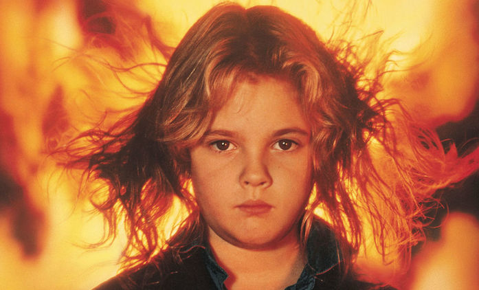 Ohnivé oči: Remake thrilleru o holčičce pyromance má nového režiséra | Fandíme filmu
