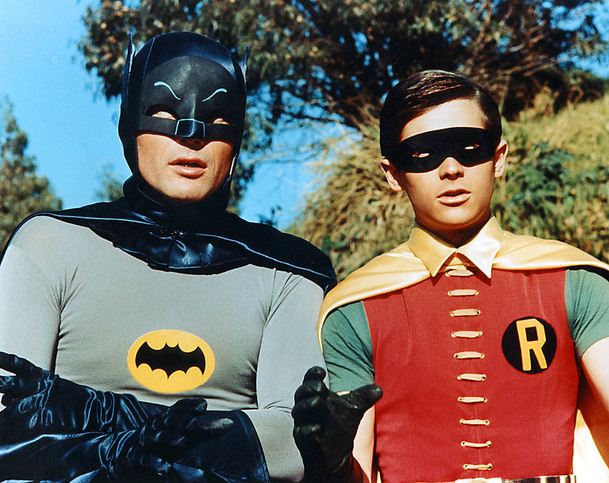 Batman 1966: Těsný Robinův kostým děsil puritánské vedení stanice ABC | Fandíme serialům