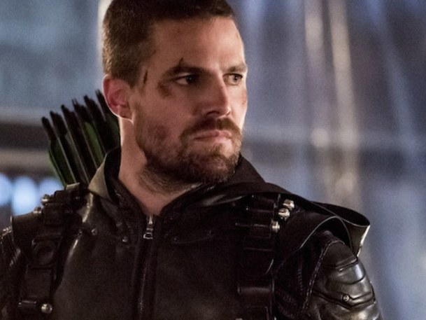 Arrow: Stephen Amell už se k roli nikdy nevrátí | Fandíme serialům