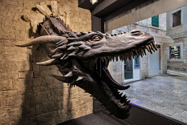 Hra o trůny: Muzeum fanouškům ukáže autentické kulisy i rekvizity | Fandíme serialům