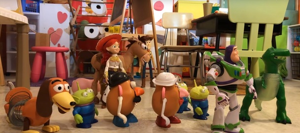 Toy Story 3: Přehrajte si celý film ručně animovaný se skutečnými hračkami | Fandíme filmu