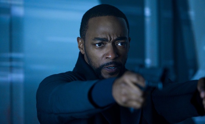 Altered Carbon: Trailer na druhou řadu představuje nový svět a vychytávky hlavního hrdiny | Fandíme seriálům
