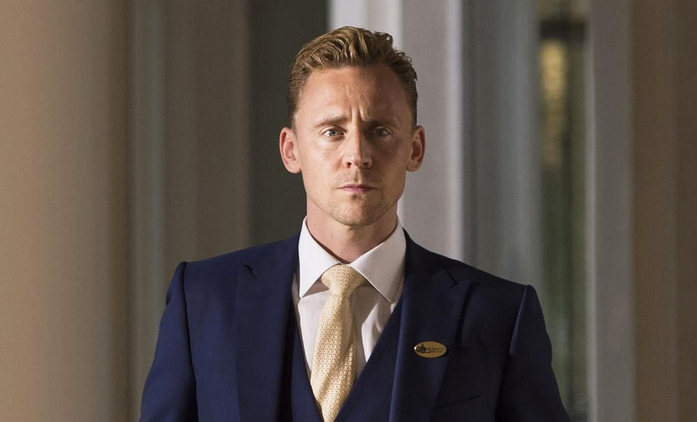 White Stork: Tom Hiddleston si v nové sérii zahraje politika, kterého ohrožuje jeho temná minulost | Fandíme seriálům