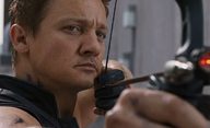 Hawkeye: Je minisérie s Jeremym Rennerem skutečně odložena na neurčito? | Fandíme filmu