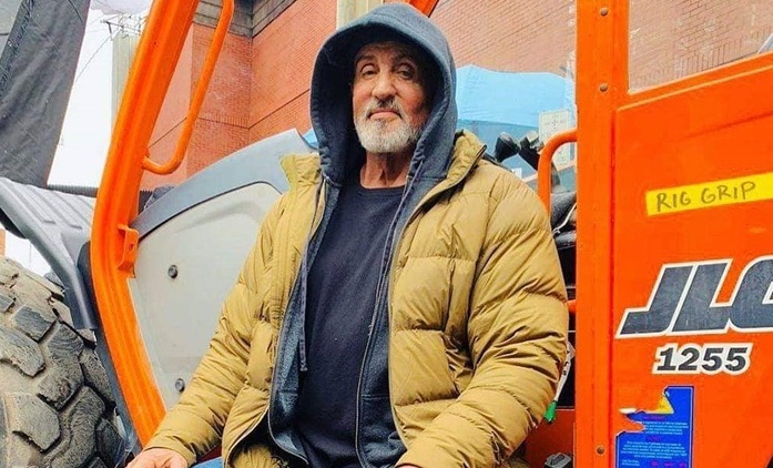 Samaritan: Režisér se chlubí, že 73letý Stallone zvládá jako superhrdina to, co nesvedou dvacátníci | Fandíme filmu