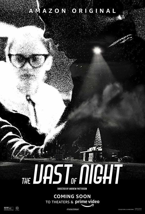 The Vast of Night: Sci-fi thriller o setkání s UFO v 50. letech se představuje | Fandíme filmu