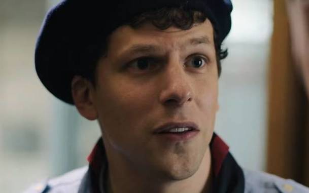 Resistance: Jesse Eisenberg je mim za druhé světové války | Fandíme filmu