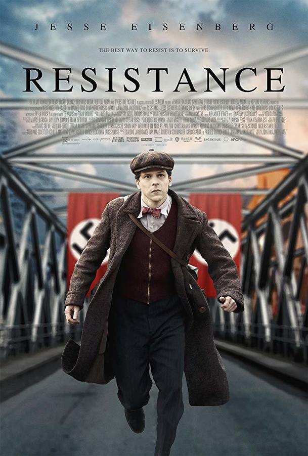 Resistance: Jesse Eisenberg je mim za druhé světové války | Fandíme filmu