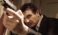 Liam Neeson stále nechce do drsňáckého důchodu, chystá na nás další filmy | Fandíme filmu