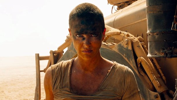 Furiosa: Mladá hvězda z Dámského gambitu se řítí do pustiny | Fandíme filmu