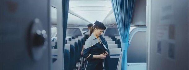 7500: Nový trailer láká na letecký thriller, avšak recenze jsou spíše průměrné | Fandíme filmu