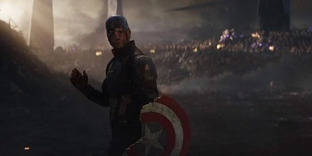 Avengers: Endgame: Šéf Marvelu sdílel video, které připomíná, jak jsme před rokem společně jásali v kinech | Fandíme filmu