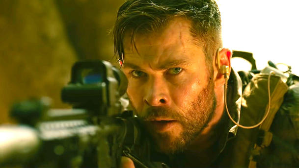 Vyproštění: Kolik přesně v akčním nářezu Chris Hemsworth zlikvidoval protivníků | Fandíme filmu