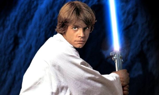 The Mandalorian: Fanoušci věří, že omladili Luka Skywalkera lépe než profíci | Fandíme serialům