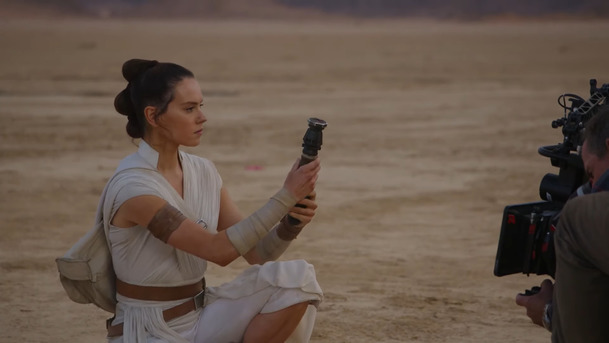 Daisy Ridley měla po dokončení Star Wars potíže s hledáním další práce | Fandíme filmu