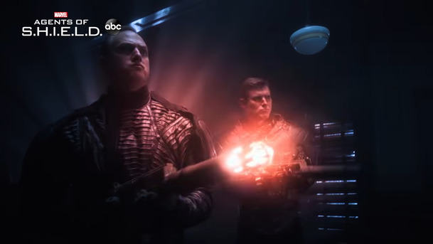 Agenti S.H.I.E.L.D.: Závěrečná řada se má víc propojit s filmovým světem Marvelu | Fandíme serialům