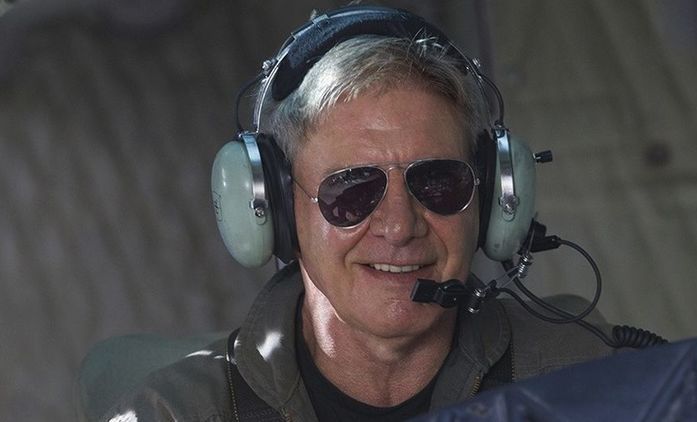 Nadšený pilot Harrison Ford je vyšetřován pro letištní incident | Fandíme filmu