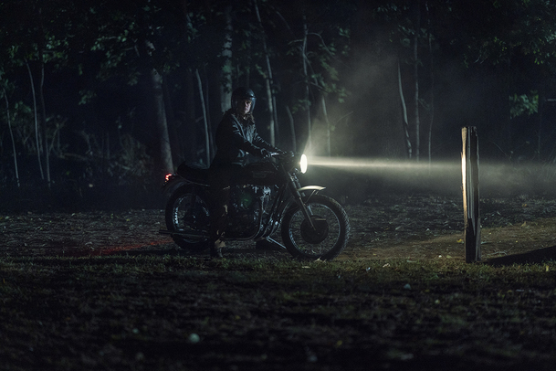 NOS4A2: Upoutávky na druhou řadu oznamují návrat do zvrácené Vánoční země | Fandíme serialům