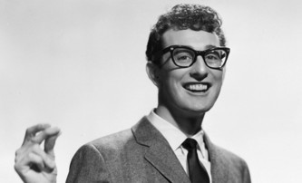 Buddy Holly je další hudební legenda, co dostane vlastní životopisný film | Fandíme filmu