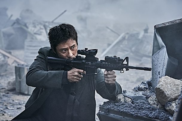 Ashfall: Aktivní sopka rozpoutá peklo na Korejském poloostrově | Fandíme filmu