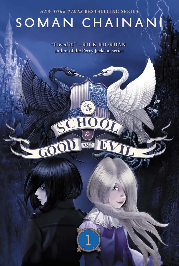 The School For Good And Evil: V nové fantasy si hrdinka a zlosynka prohodí úlohy | Fandíme filmu