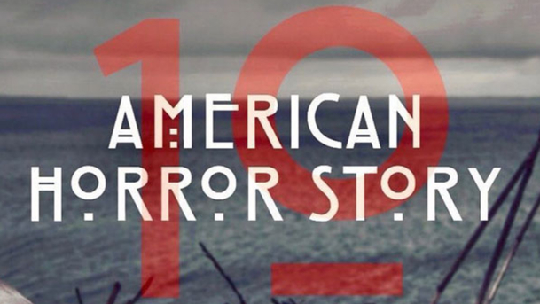 American Horror Story: Autor série přibližuje zasazení 10. řady | Fandíme serialům